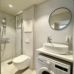 Smart & - New Renovated