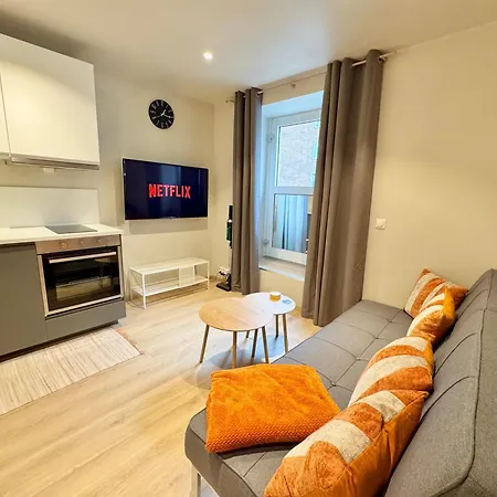 Smart & - New Renovated Lägenhet *