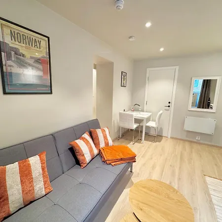 Smart & - New Renovated *